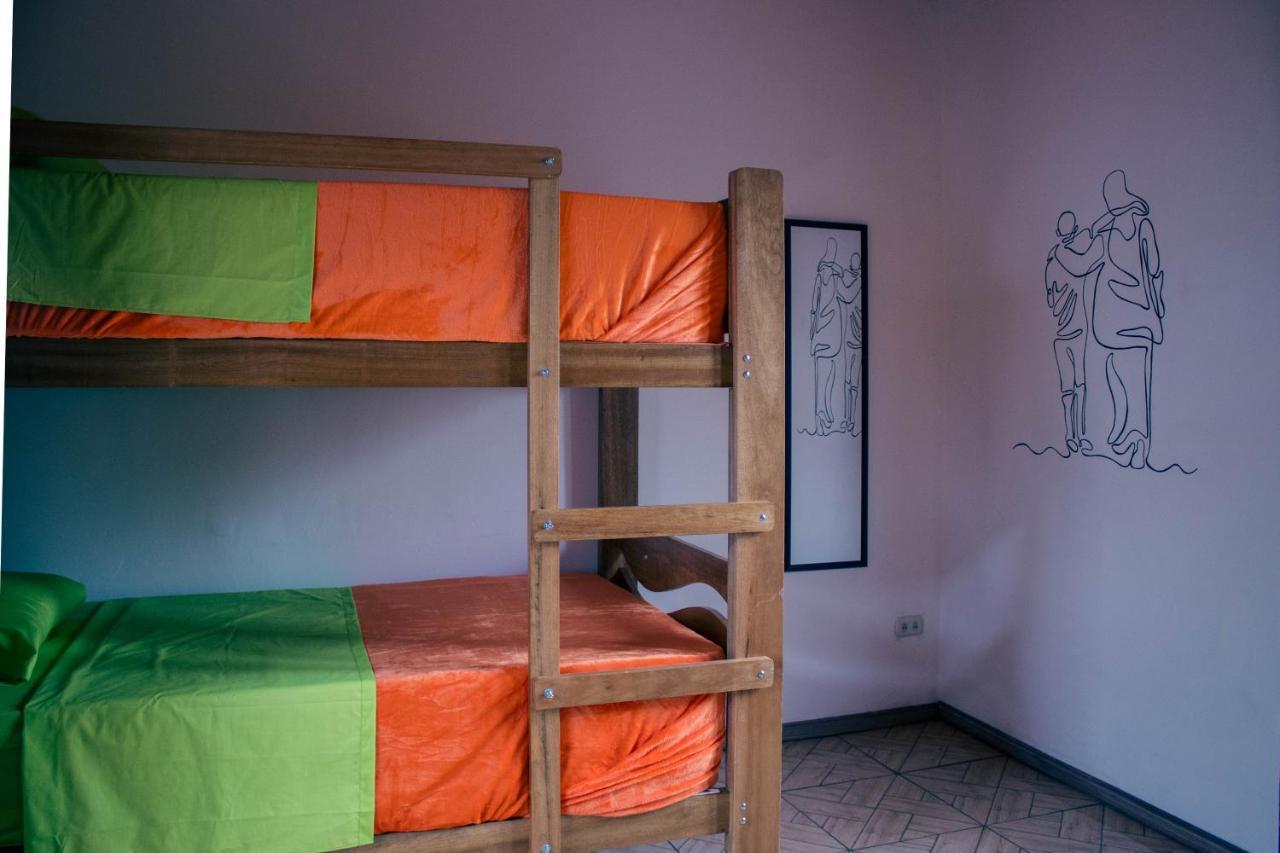 Econunay Hostels อาเรกิปา ภายนอก รูปภาพ